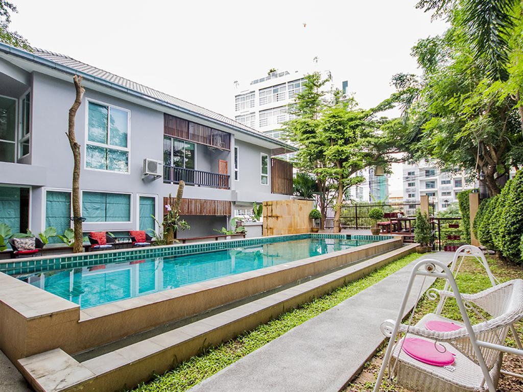 ตำหนักวิลล่า 10 ห้องนอน พร้อมสระว่ายน้ำส่วนตัว Villa *
