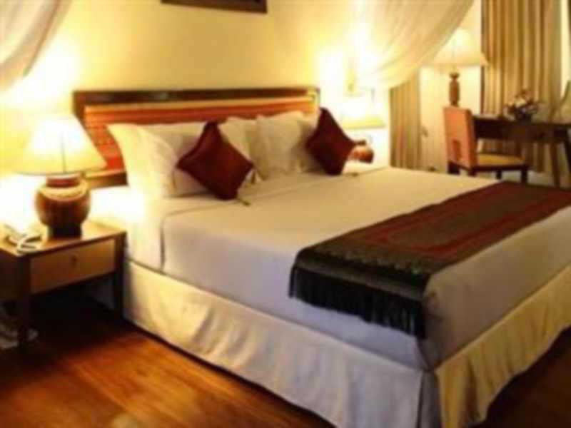 Resort Golden Pine And Chiang Rai