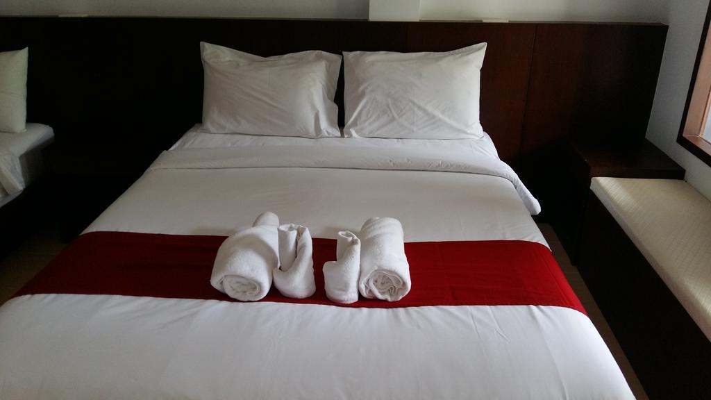 Phu Panwa Resort