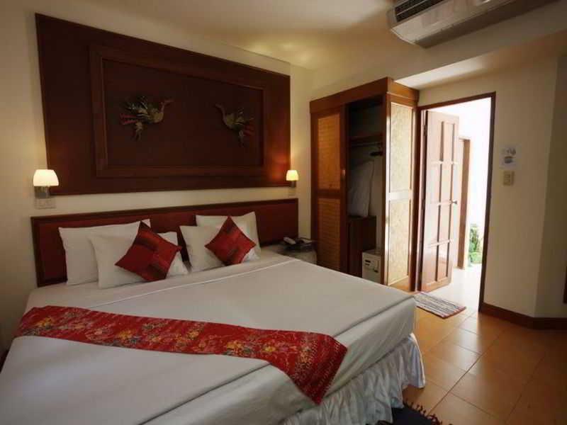 Natural Wing Health And 3* Koh Samui