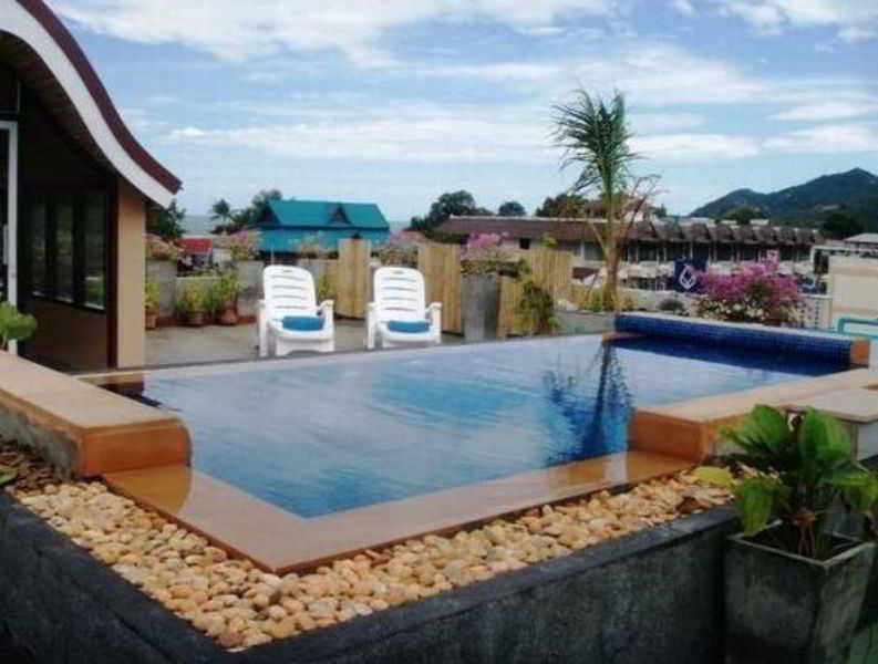 Ploen By Tolani Hotel