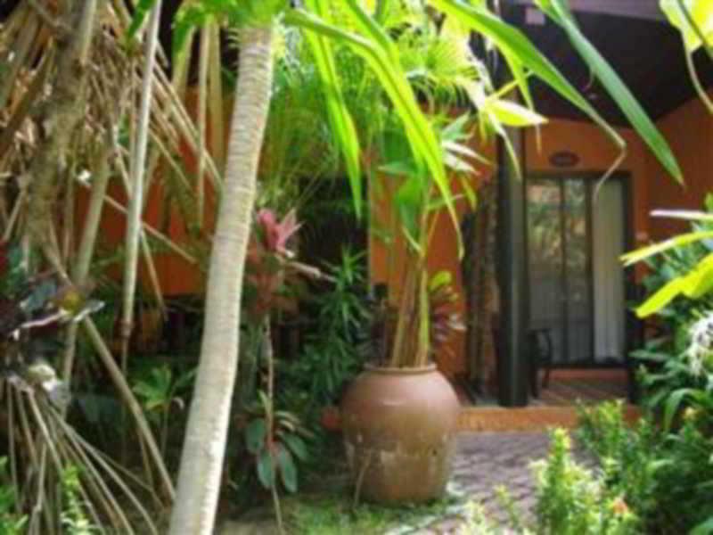Eden Fisherman's Village Resort 2*