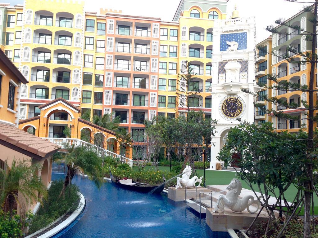 Venetian Signature Pattaya Apartment *