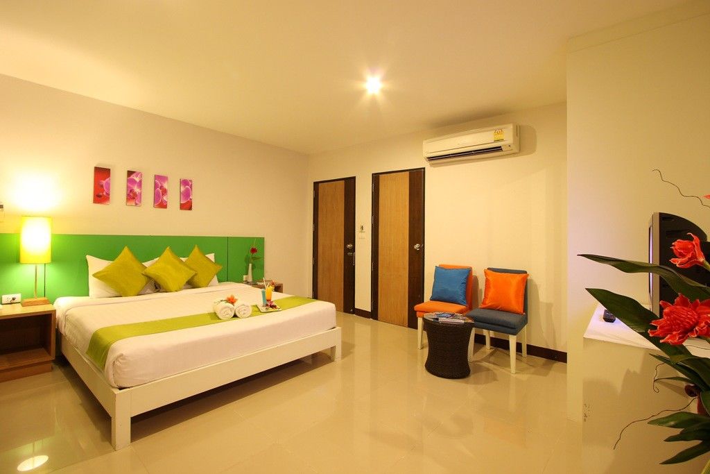 Baramee Hip Phuket