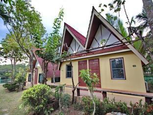 Resort Baan Chan Lay 2*