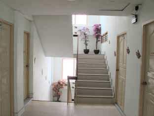 Pinthong House * Pattaya