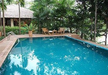 Baan Nam Ping Riverside Resort Chiang Mai
