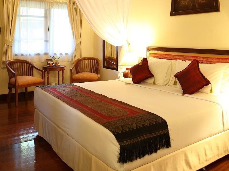 Golden Pine And 4* Chiang Rai