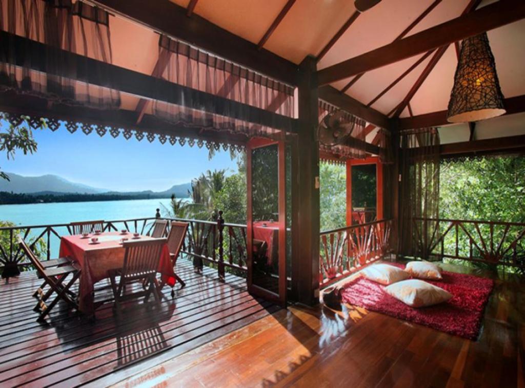 Villa 7 Bedroom Seafront Phanghan Sdv232-by Samui Dream *
