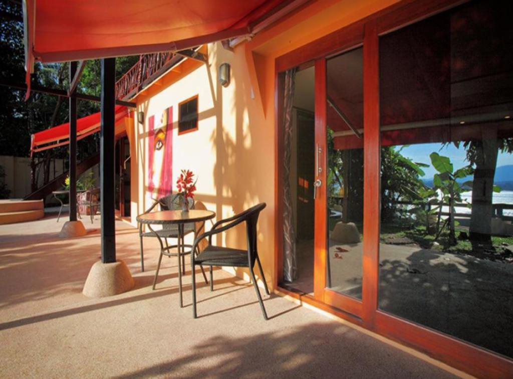 Villa 7 Bedroom Seafront Phanghan Sdv232-by Samui Dream