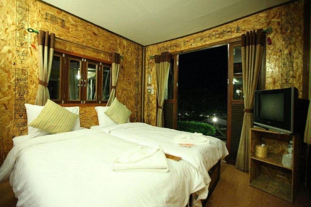 Holiday park Mari 3*