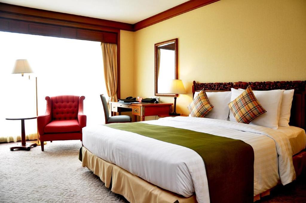 Moevenpick Ploenchit Bdms 5* Banguecoque