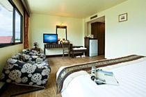 C & N Patong, Phuket
