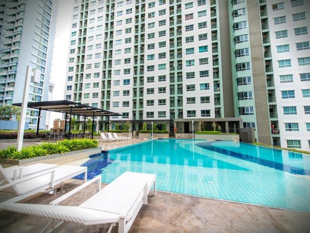 Lumpini Seaview Top Floor * Jomtien Beach