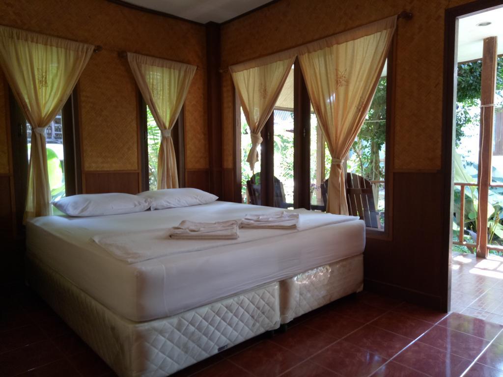 Resort Sunset 3*