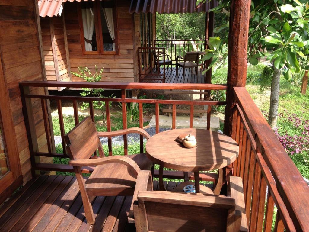 Lanta Happy Hill Resort