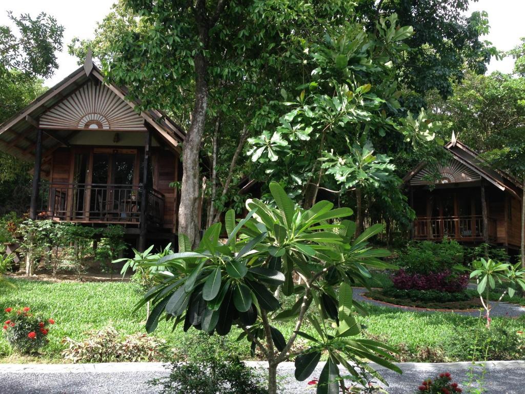 Lanta Happy Hill Resort