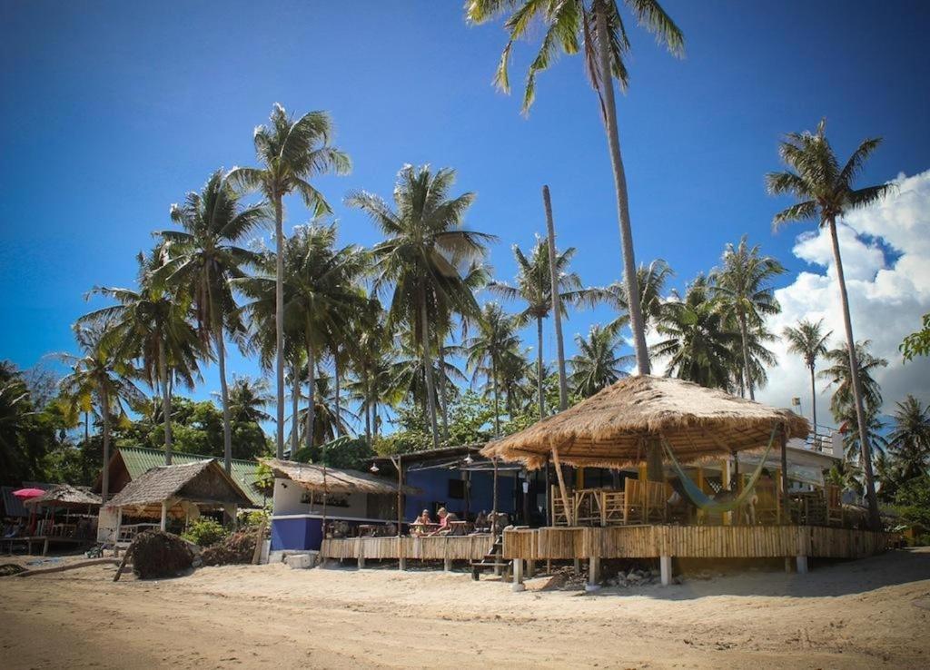 Resort The Blue Parrot