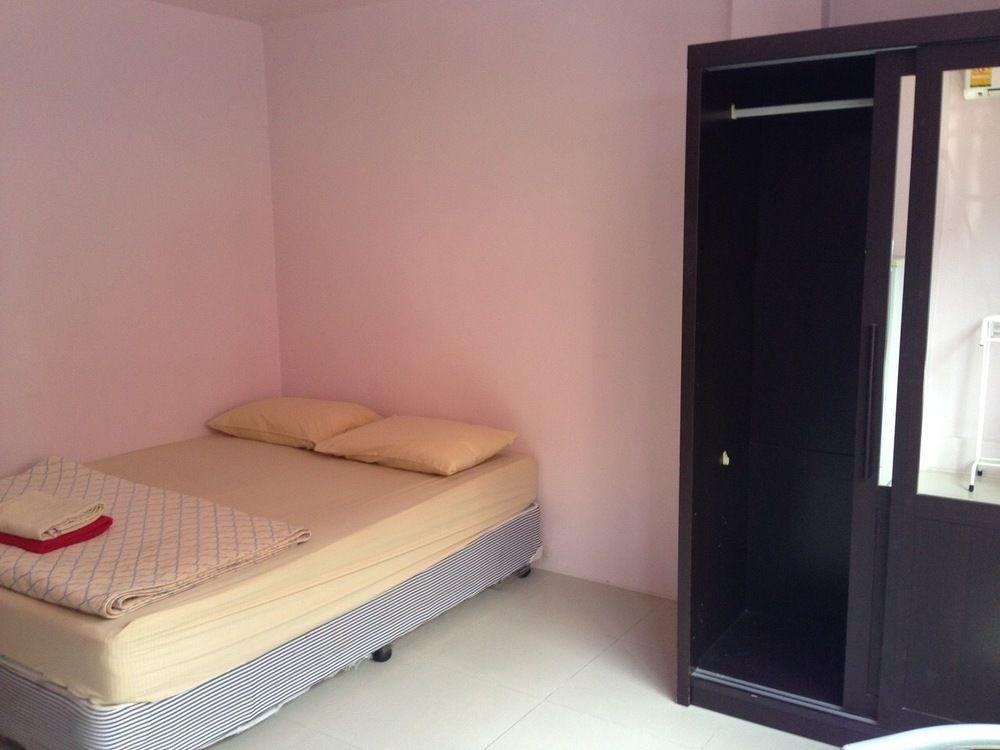 Friendly 2* Jomtien Beach