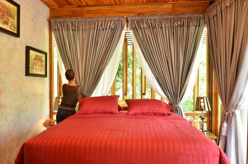 32 Coffee Hill & 4* Chiang Mai