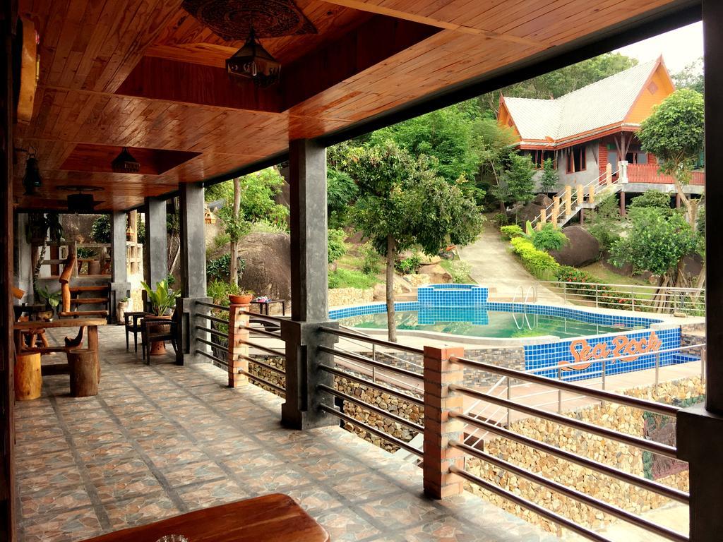 Resort Sea Rock 2*