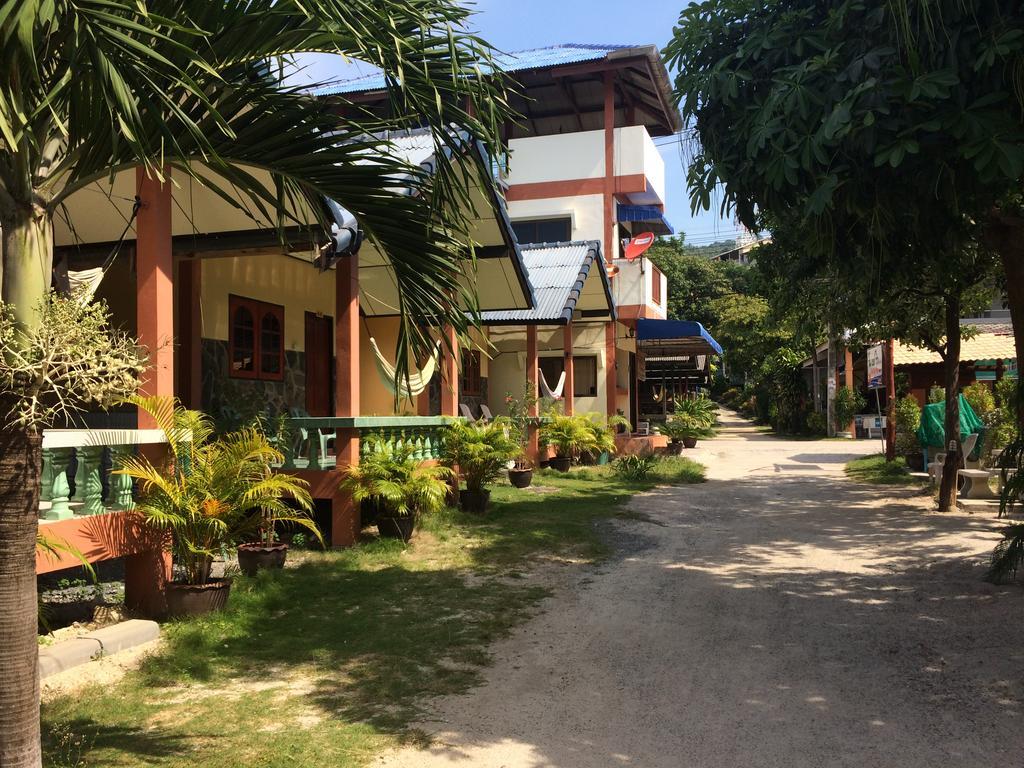Resort Suksabai Haad Rin