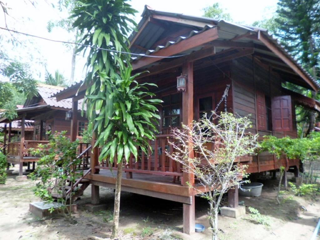 Haad Salad Resort