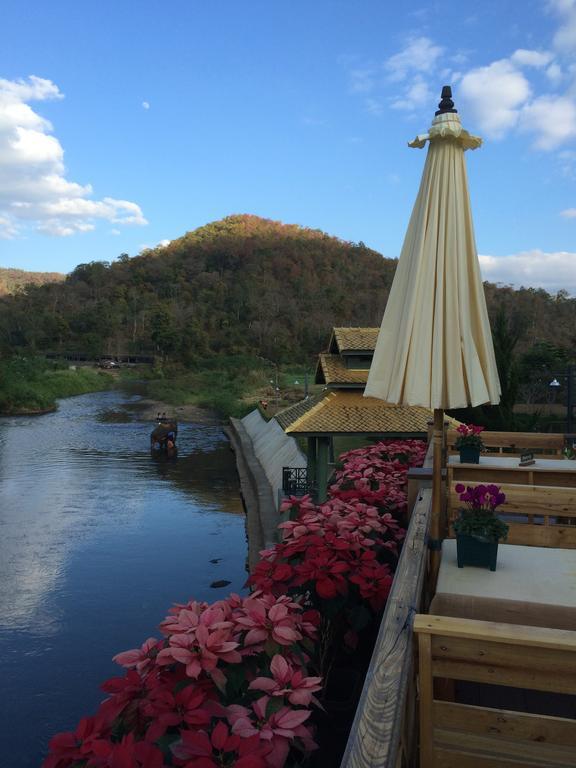 River Mountain Resort 3*