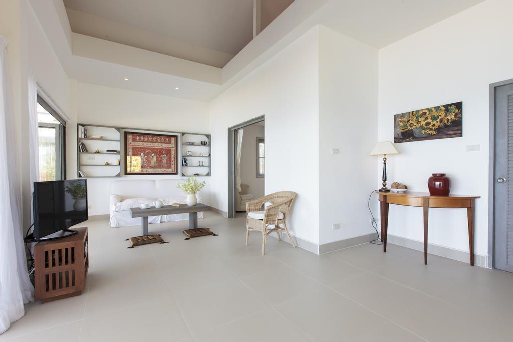 Tamarind Beach House Villa *
