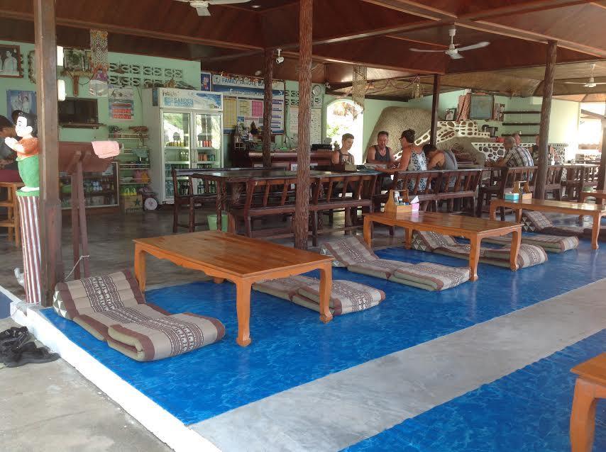 Family Tanotebay Ko Tao