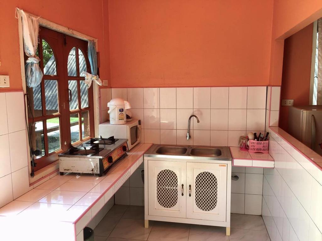 Thai Guest house 2*