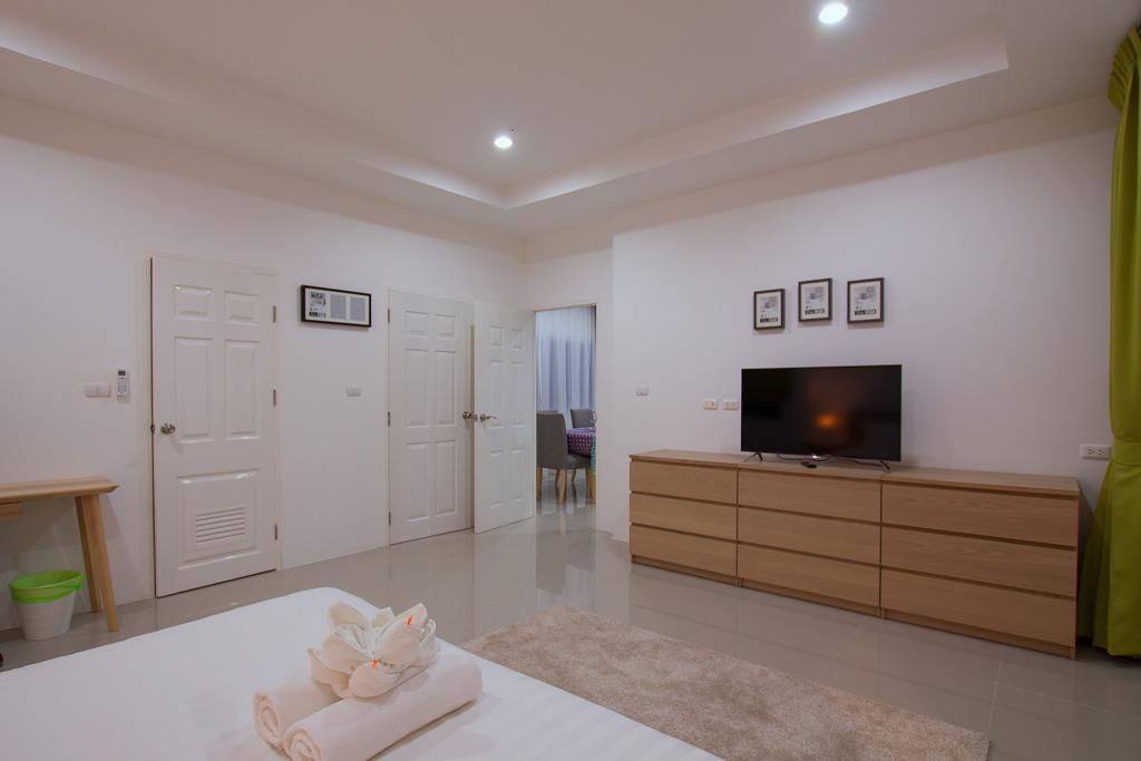 Blue Wave Choengmon Villa