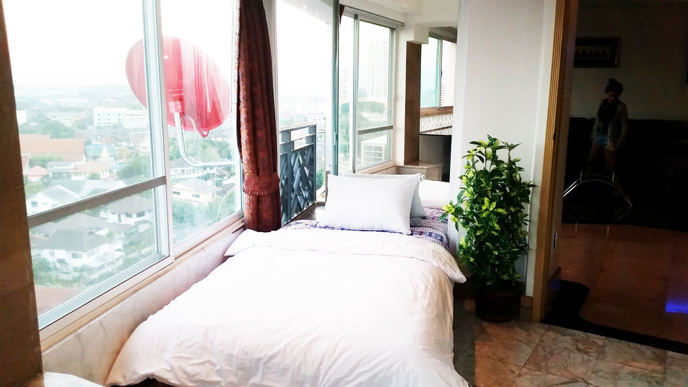 Apartment Penthouse Galare Thong Tower