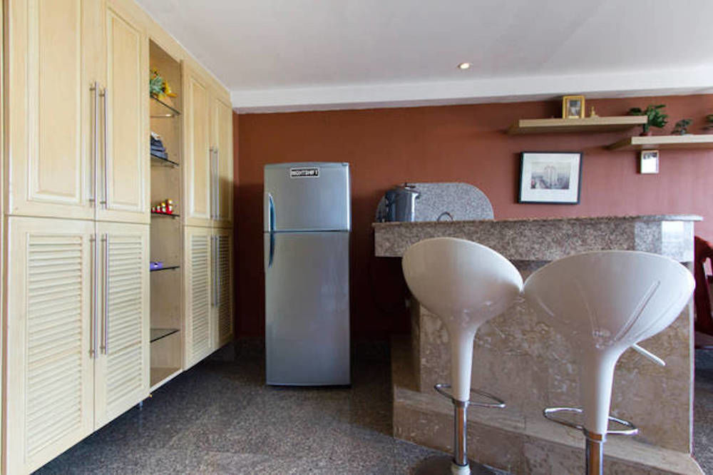 Penthouse Galare Thong Tower Apartment