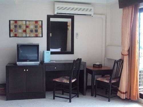 Hotel Oyo 447 Royal Express Hua Hin
