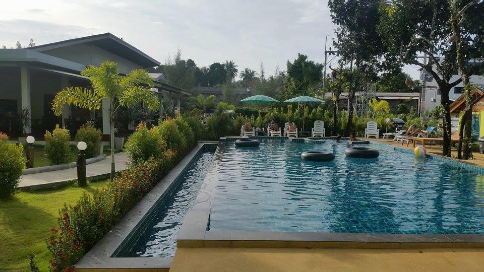 Morakot Lanta Resort 3*