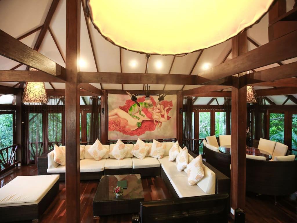 Villa 7 Bedroom Seafront Phanghan Sdv232-by Samui Dream