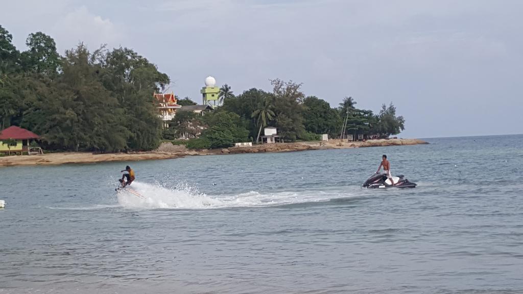Baan Sanom Villa *
