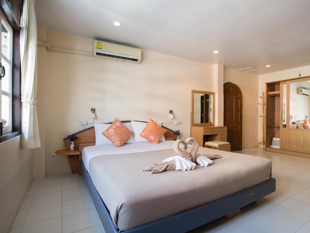 Stefan's Guest house 2*