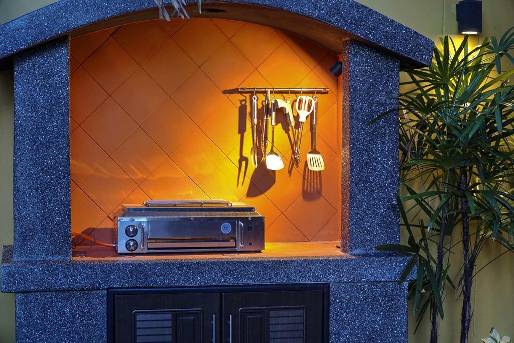 Amber Villa Laem Set Beach