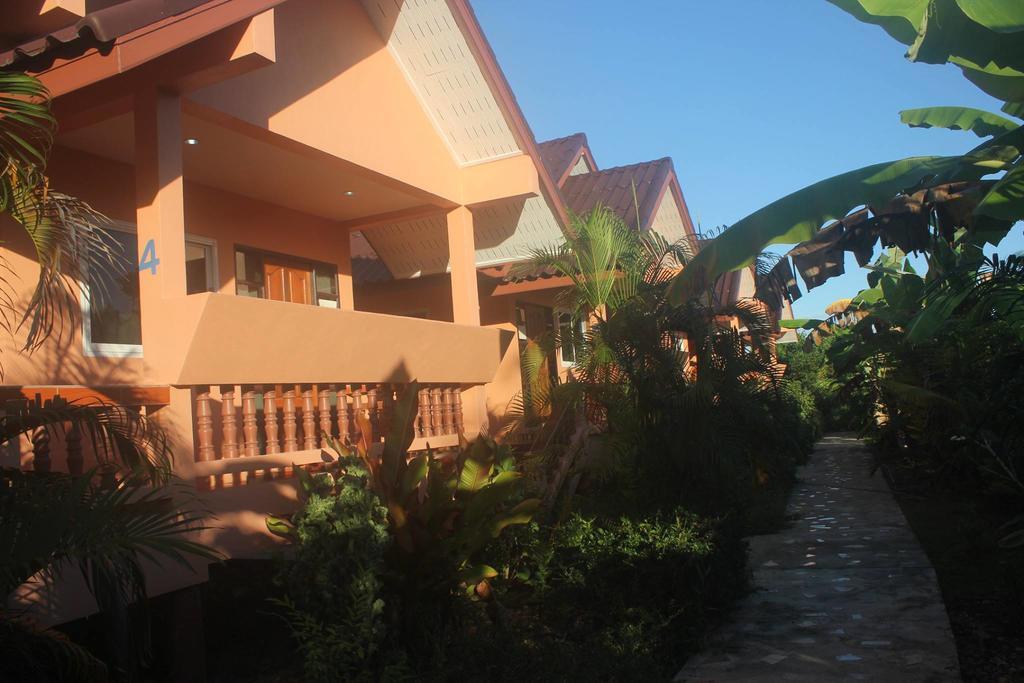 Baan Mek Lom Guest house Khao Lak