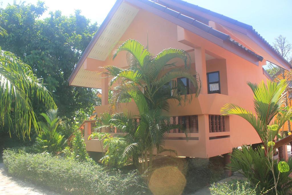 Baan Mek Lom Guest house 2*
