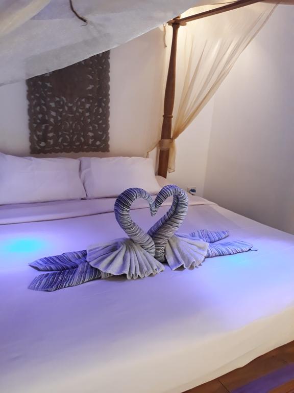 Guest house Halfmoon House *