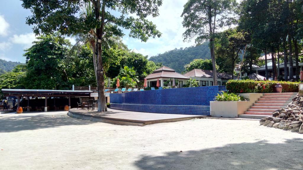 Chang Buri & Hillside 3*