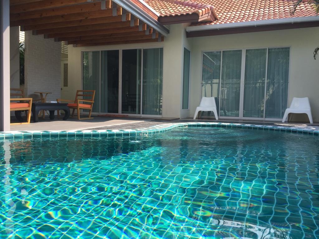 Majestic Pool Villa