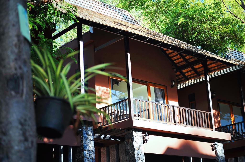 Club Hotel 3*