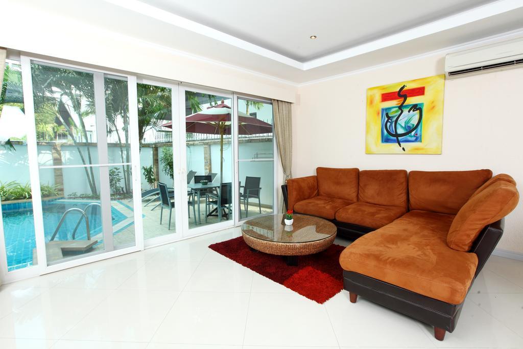 Hidden Palm Pool Villa *