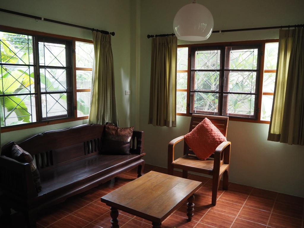 Resort Baan Sala Lung Dam