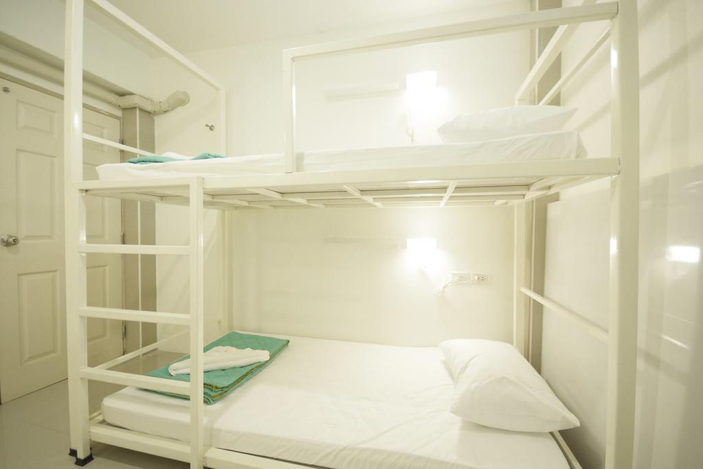 Hostel Irest Seafront *