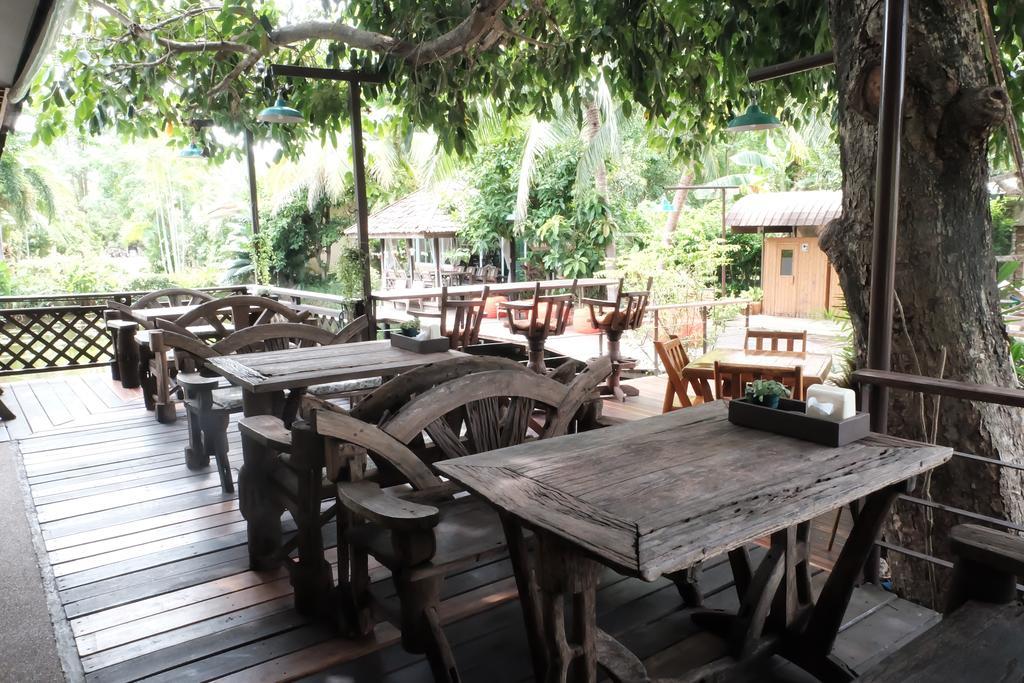 Save House Resort Mae Nam